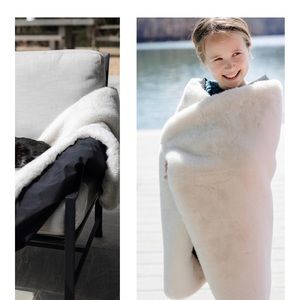 Ivory mink faux fur lap blanket NWT BY fabulous furs